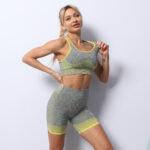 Seamless Yoga Wear Sports Suit - Image 4